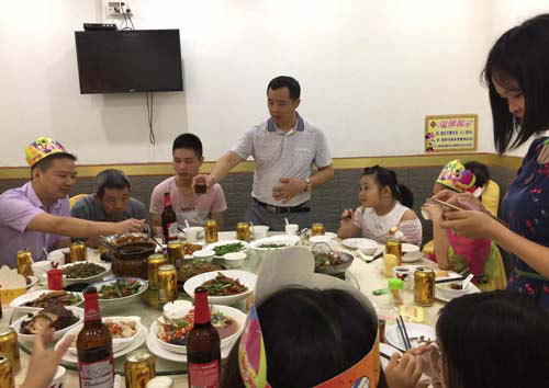 博皓硅膠制品廠生日會(huì)