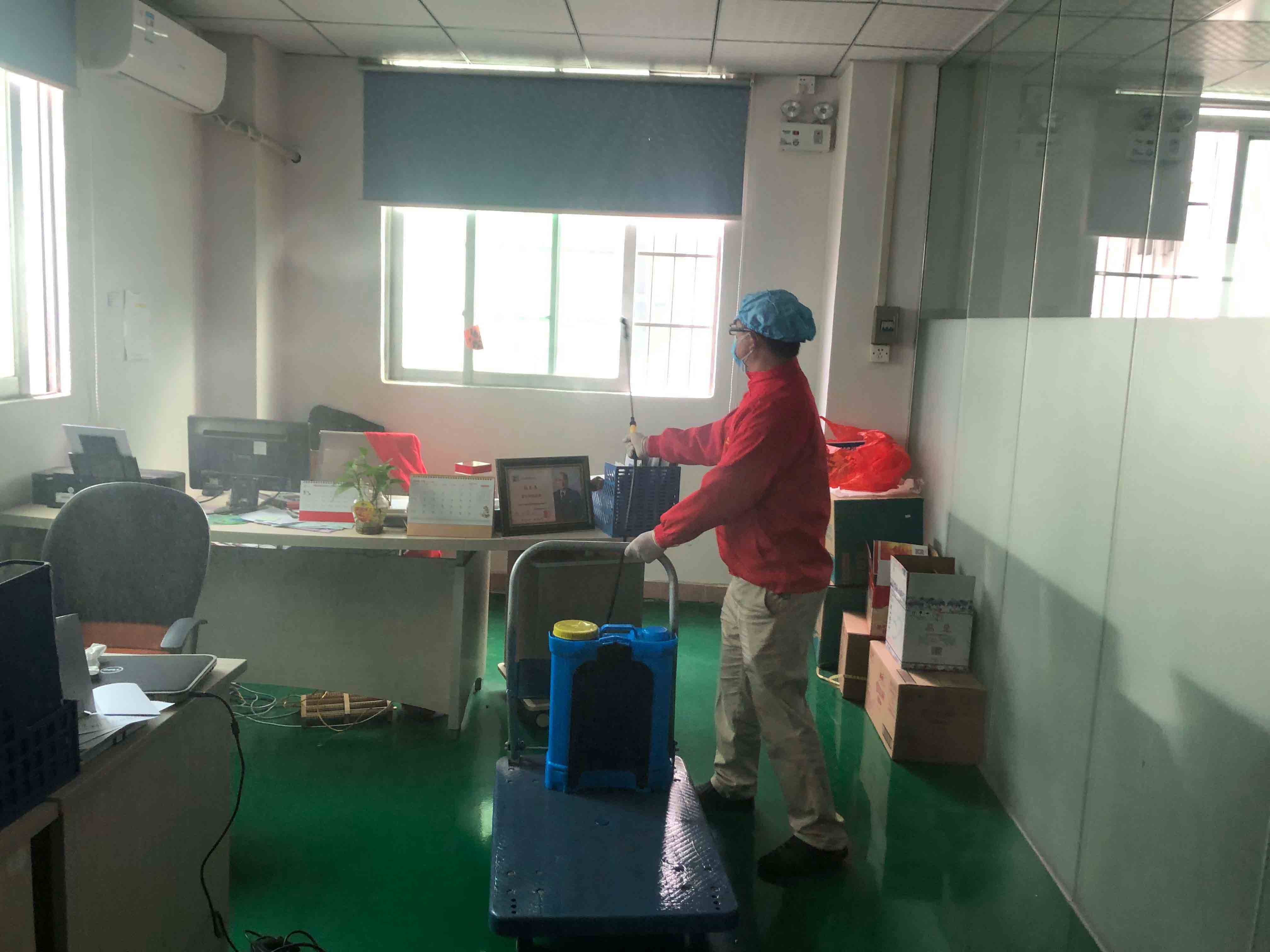 硅膠制品廠內(nèi)消毒